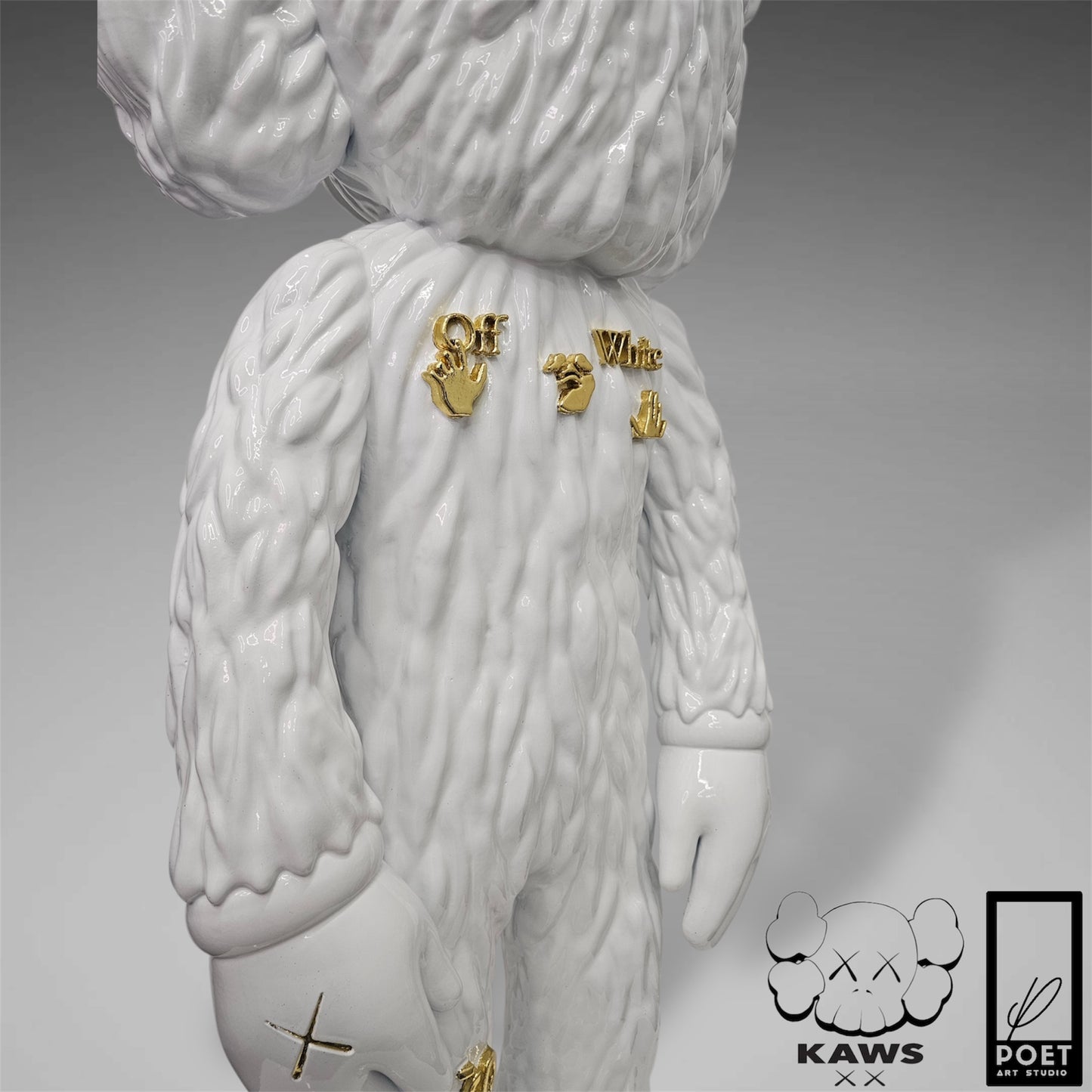 Inspiriert von Kaws Bff Off White von Poet
