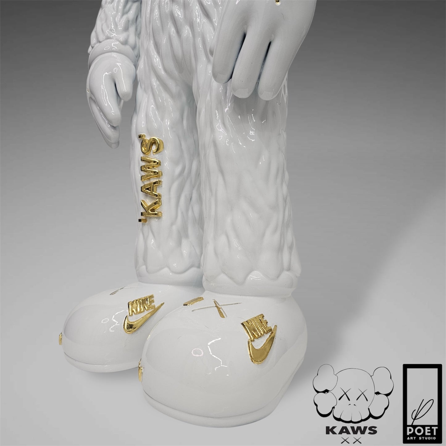 Inspiriert von Kaws Bff Off White von Poet