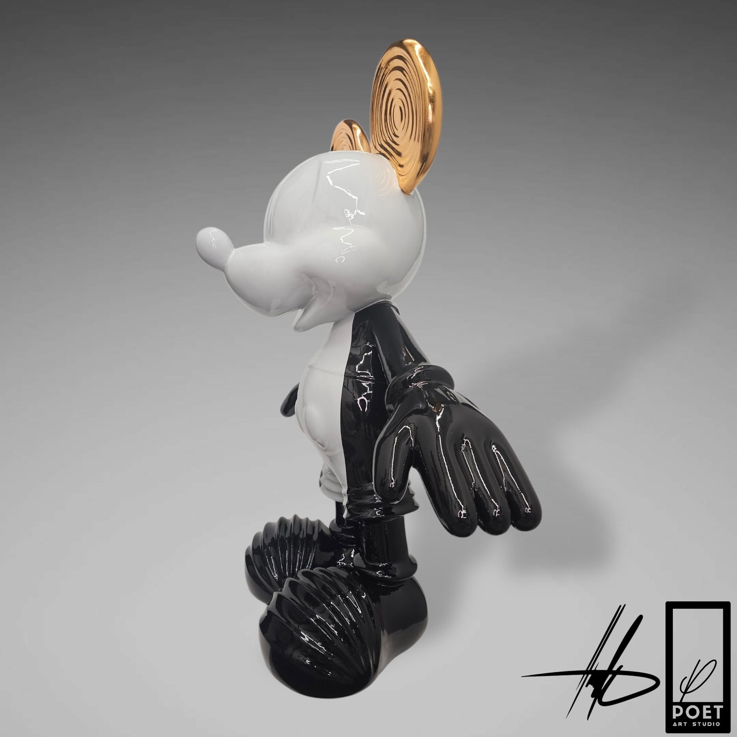 Mickey Forever Young by Poet V130CM
