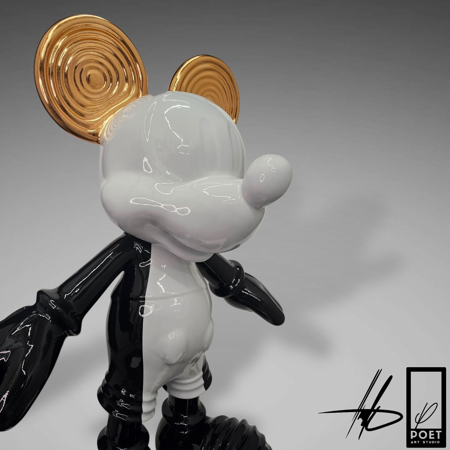 Mickey Forever Young by Poet V130CM